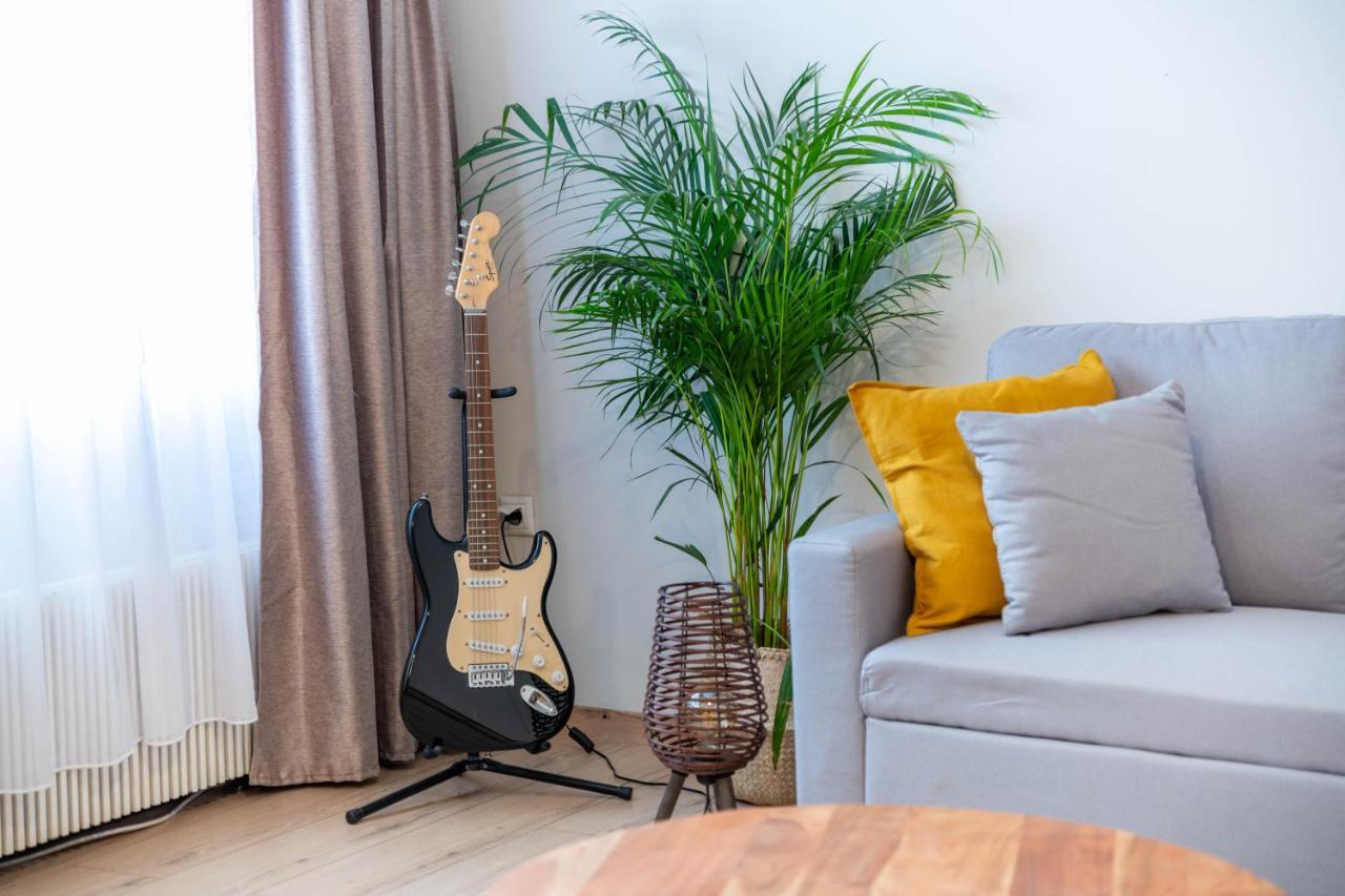 Boho Chic Apartment Under Acropolis Athén Kültér fotó